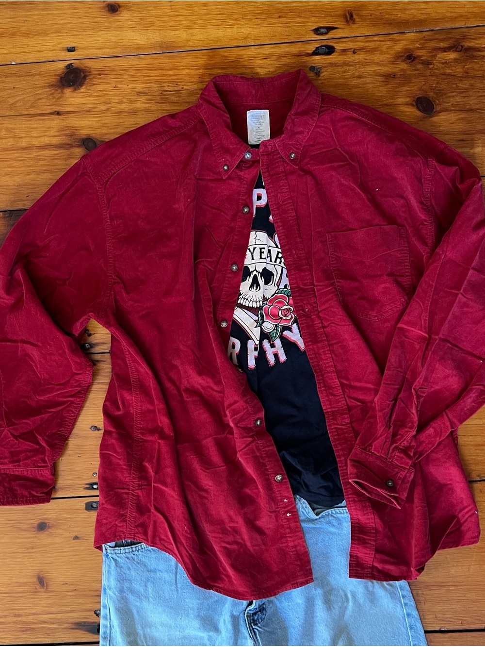 VTG 90s Old Navy Clothing Company Men's Red Corduroy 100% Cotton Button-Down